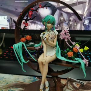 หยุนเซียงเธอสาวสวยโทนแรก Shaohua Cheongsam โทนแรก 1/7 มือนั่งทำรูปแบบจี้ในอนาคต